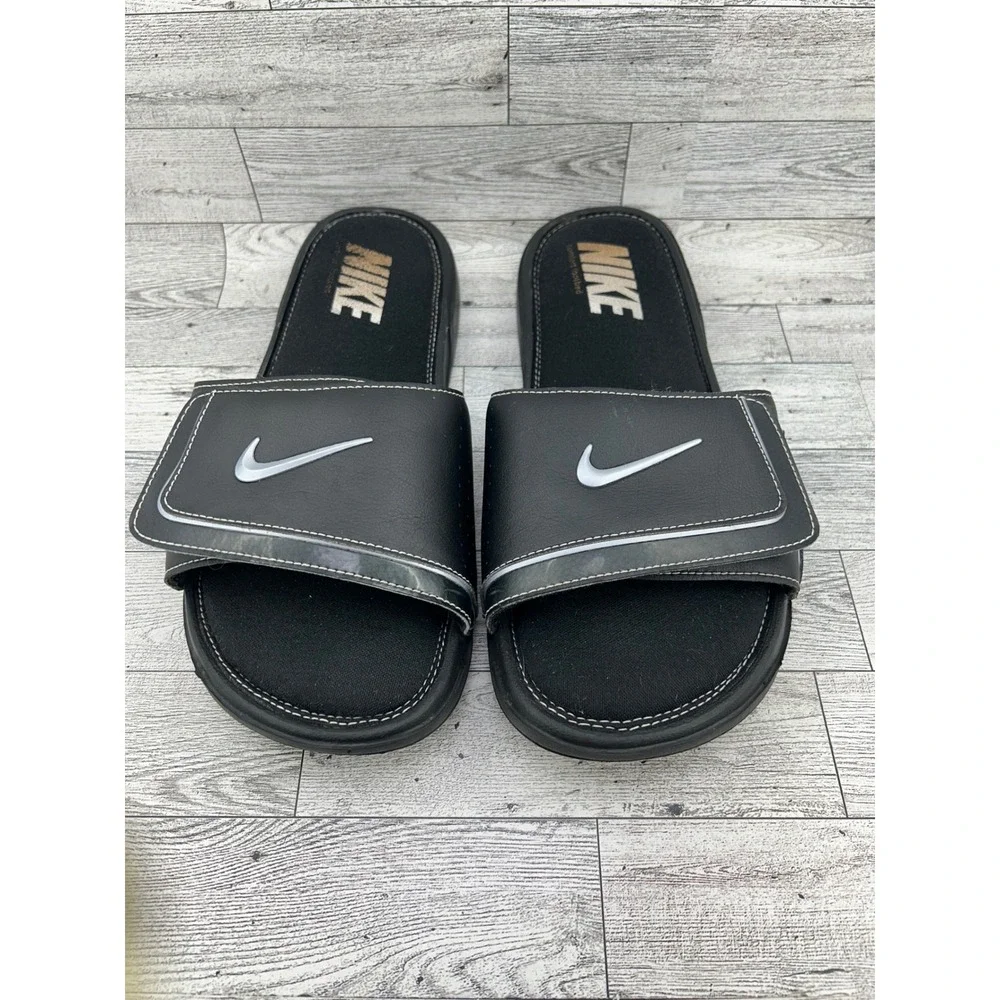 Nike comfort footbed